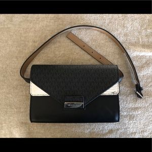 NEW Michael Kors Signature logo &python fanny pack